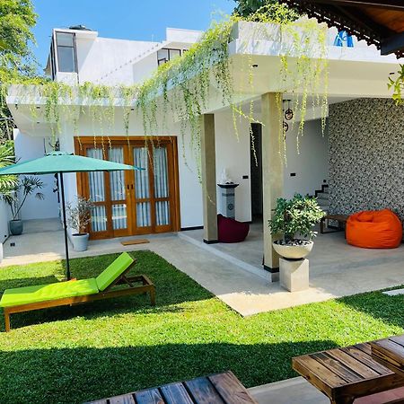 Sunset Bay Bed & Breakfast Dikwella Dış mekan fotoğraf