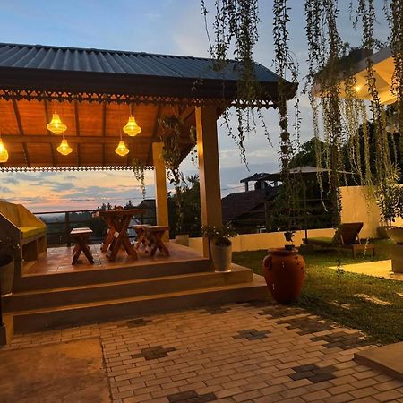 Sunset Bay Bed & Breakfast Dikwella Dış mekan fotoğraf