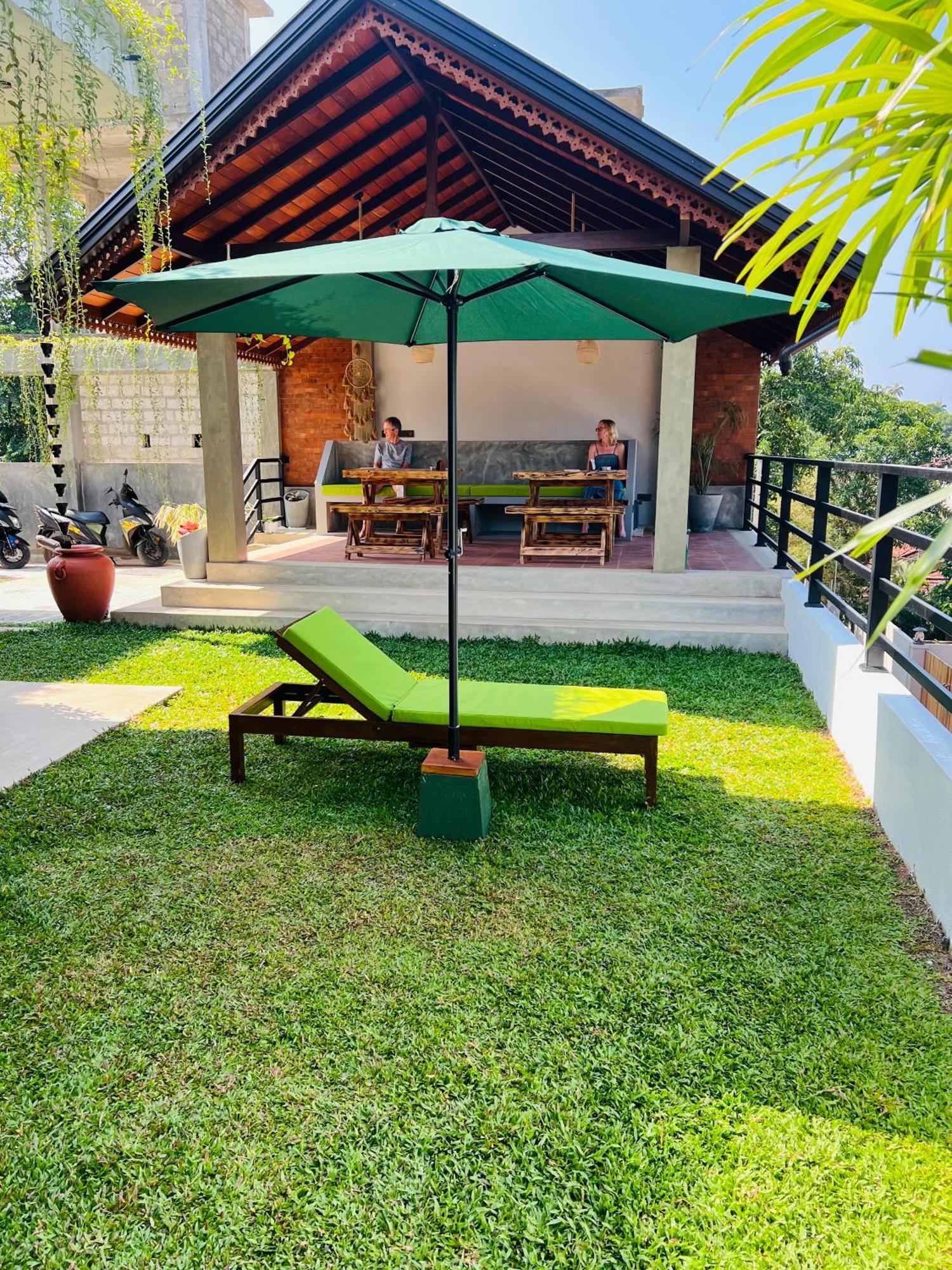 Sunset Bay Bed & Breakfast Dikwella Dış mekan fotoğraf